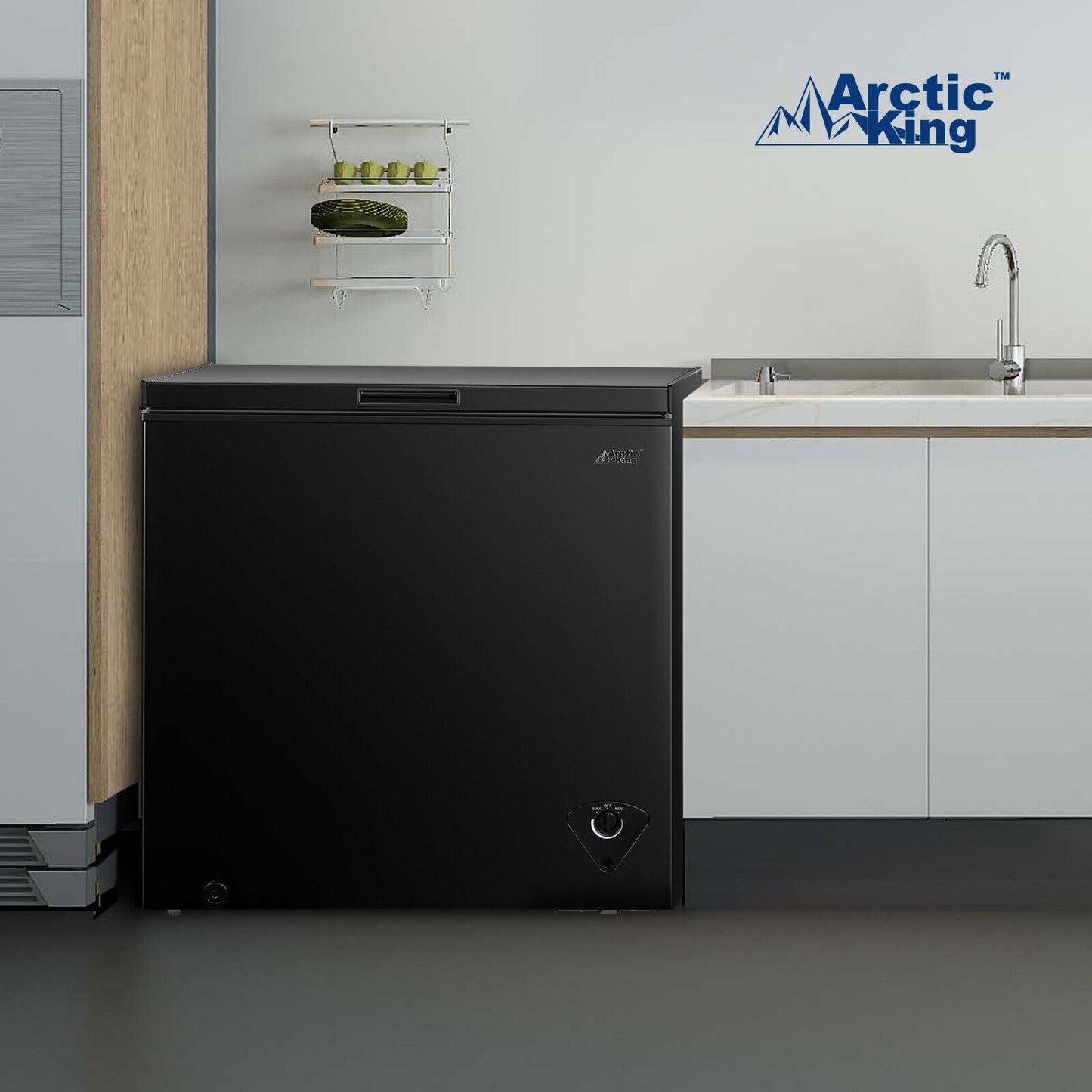 7-Cubic Feet Chest Freezer with Removable Basket for Deep Food Storage